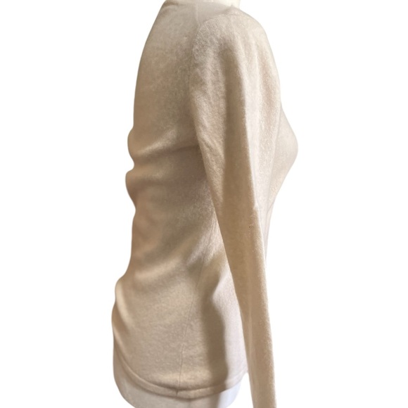 Cashmere Antonio Melani V neck sweater - Picture 3 of 11